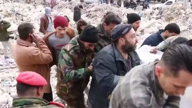 الزلزال يوحد الألم في مناطق النظام والمعارضة بسوريا