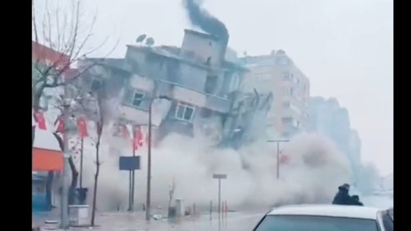 In seconds, this is how an earthquake in Turkey turned a multi-storey building into scattered dust