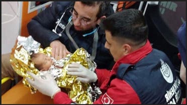 إنقاذ عالقين من زلزال تركيا ما بين 90 و100 ساعة (يني شفق)