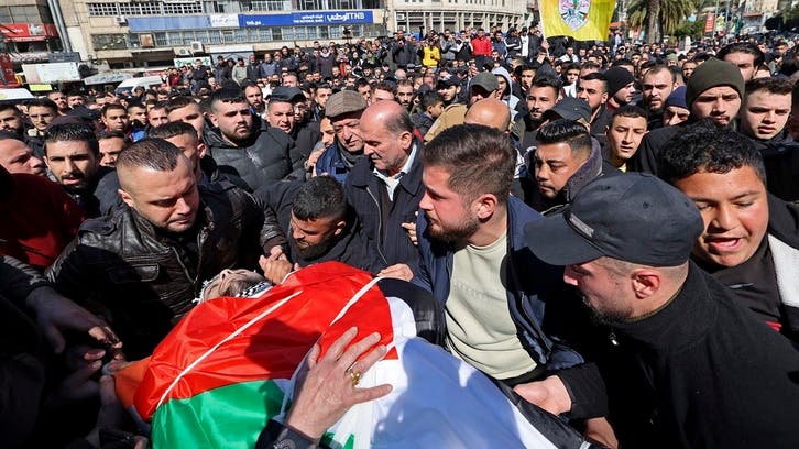 Israel troops kill Palestinian teen during arrest raid