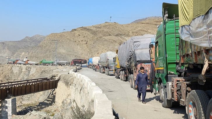 Thousands of trucks stuck at Afghan-Pakistan border crossing
