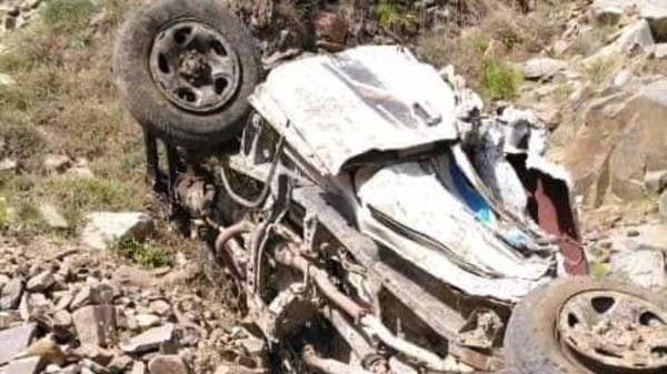 Pictures.. A terrible accident kills 11 people and injures 14 others in Hajjah