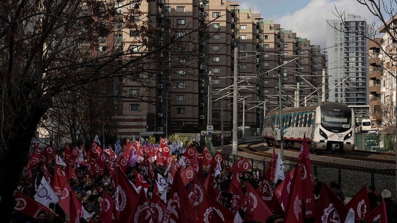 Leaders of Turkey’s opposition alliance to meet after split over election candidate