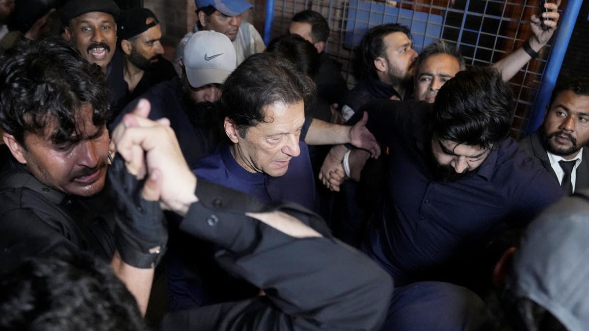 Pakistan Trial Court Dismisses Ex-PM Khan’s Plea To Suspend Arrest ...