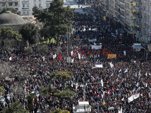 بعد كارثة القطار.. تظاهرات تطالب باستقالة حكومة اليونان