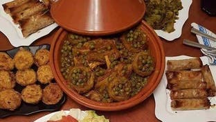 جزائريون يرفضون نشر موائدهم الرمضانية على السوشيل ميديا