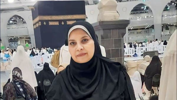 She died in front of the Kaaba .. Saudis interact with an Egyptian obituary for his wife