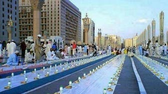 سعودی عرب میں 500 میٹر لمبا افطار دسترخوان،11 ہزار سے زائد روزہ داروں کی شرکت