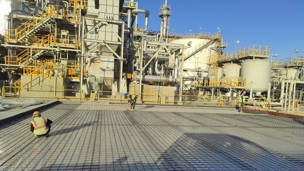 وزارة النفط العراقية: دعوة “أرامكو” للمشاركة في تطوير حقل عكاز