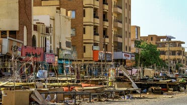 Pedlars' stalls are abandoned along a street market in the south of Khartoum on April 17, 2023 as fighting in the Sudanese capital between the army and paramilitary forces led by rival generals rages for a third day. (Photo by AFP)
