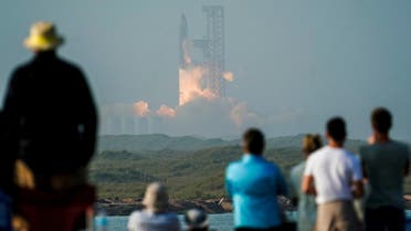 SpaceX's next-generation Starship spacecraft atop its powerful Super Heavy rocket lifts off from the company's Boca Chica launchpad on a brief uncrewed test flight near Brownsville, Texas, U.S. April 20, 2023. (Reuters)