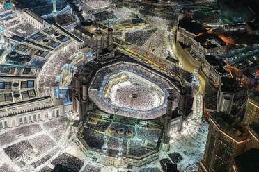 ماہ صیام کی 29 ویں شب فضا سے لی گئی ایک تصویر ایمان کو تازہ کررہی