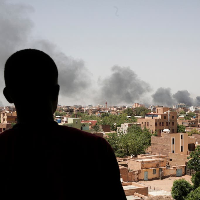 جيران السودان يدفعون الثمن بينما تتنافس القوى المتحاربة على السلطة