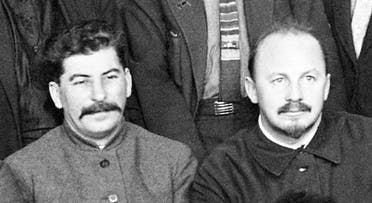 صورة لبوخارين رفقة جوزيف ستالين