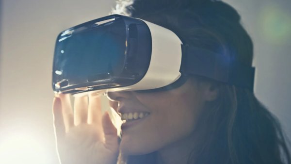 Stranger than imagination.. A new technology that enables you to smell in virtual reality