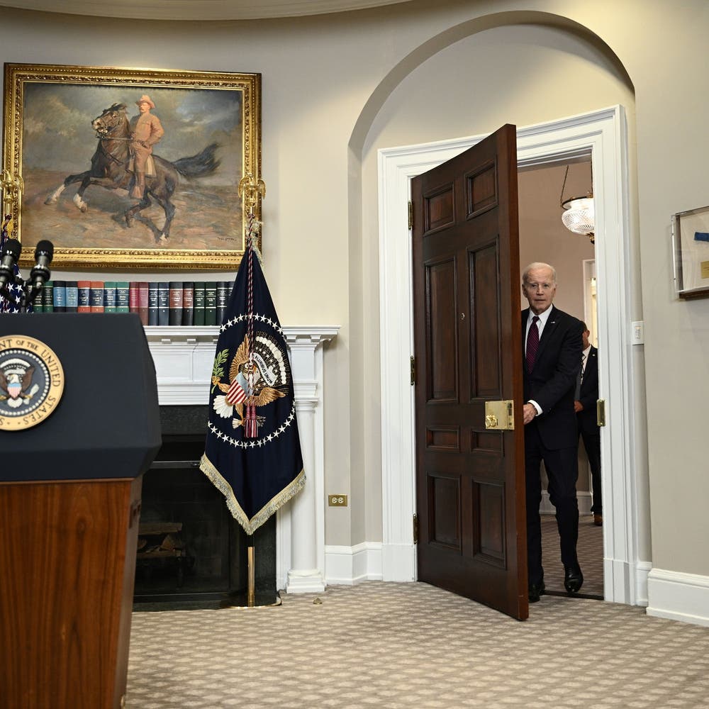 Biden and congressional leaders at impasse on debt ceiling after