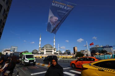 “أردوغان يتمتع بموقف أقوى للفوز”.. مصدر تركي يكشف