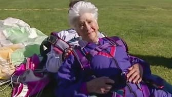 آسٹریلین پولیس نے چاقو سے لیس 90 سالہ خاتون کو کرنٹ لگا دیا