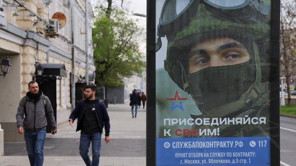 ميدفيديف: جنّدنا هذه السنة 120 ألف متعاقد في الجيش الروسي