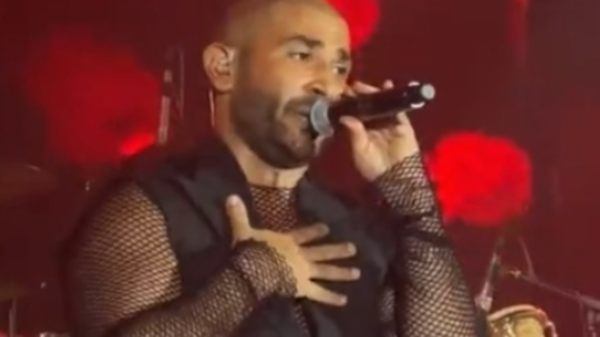 Ahmed Saad’s Controversial Appearance at Jeddah Concert: Transparent Shirt and Earring Criticism