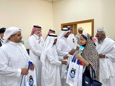 هدايا زمزم إلى الحجاج