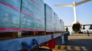 Tenth Saudi plane brings 30 tons of food and medical supplies to Port Sudan. (SPA)