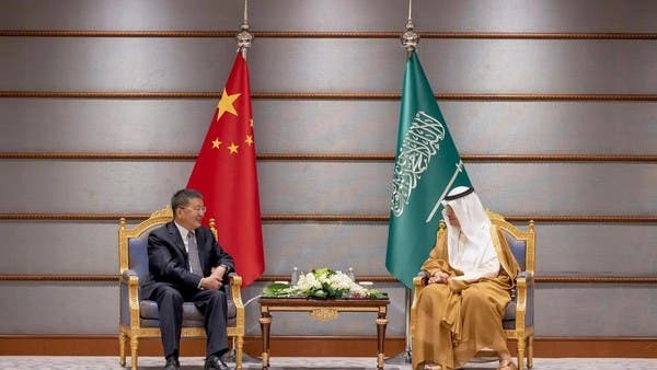 وزير الطاقة السعودي يناقش تعزيز مجالات التعاون مع الصين