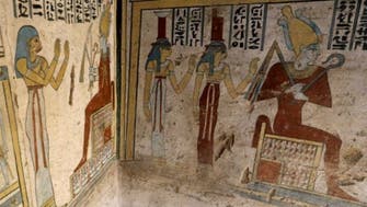 أساور فضية لملكة فرعونية تكشف عن سر جديد بمصر القديمة
