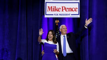 مایک پنس معاون ترامپ در رقابت با او نامزدی خود را برای انتخابات اعلام کرد