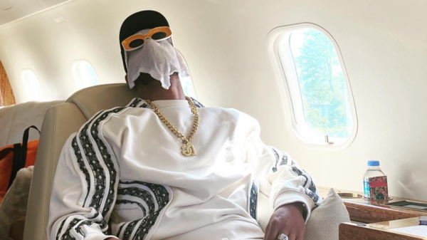 Egyptian Artist Mohamed Ramadan Creates Controversy with Towel on Face on Private Plane Photo