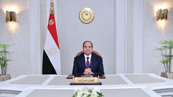 الرئيس المصري يحسم الجدل بشأن خفض العملة: “أمن قومي”