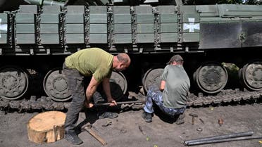 قوات أوكرانية في دونيتسك (أ ف ب)