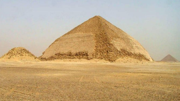 Curved Pyramid Stones Fall: Clarifying the Confusion in Egypt