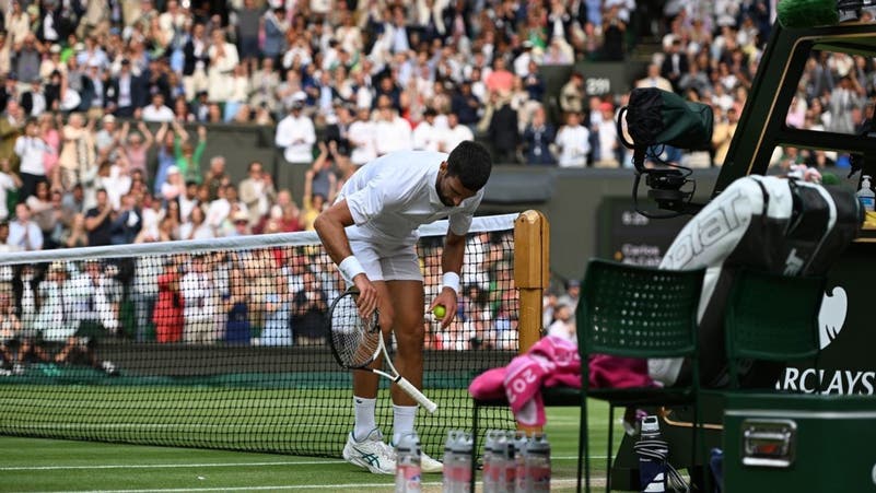 Djokovic withdraws from the Roland Garros tournament.