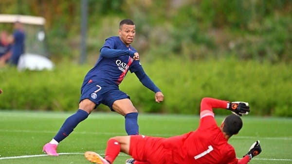 Mbappe is training with the Paris reserve after being excluded from the preparatory round