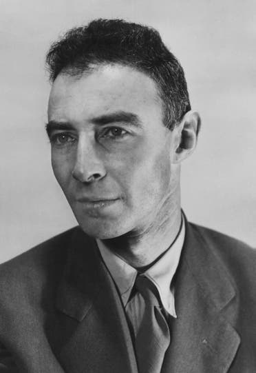 أوبنهايمر عام 1944
