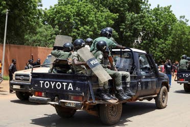 قوات الأمن في النيجر - رويترز