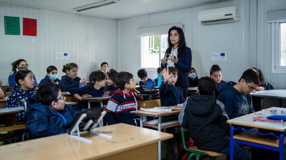 Lebanon’s economic crisis forcing school students and teachers out of education