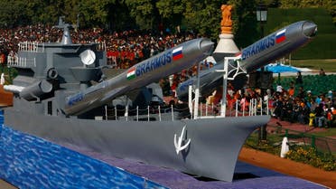 Rachetele supersonice de croazieră Brahmos din India sunt prezentate în timpul repetiției generale pentru parada de Ziua Republicii din New Delhi. (Fotografie de fișier: Reuters)