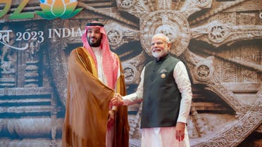 Indian Prime Minister Narendra Modi receives Saudi Arabia's Crown Prince Mohammed Bin Salman with a warm embrace. (SPA)