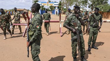 "الإرهاب" يتوسع في مثلث الموت.. مقتل 29 جندياً بالنيجر