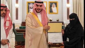 الجوف میں ٹریفک حادثے کے زخمیوں کو ابتدائی طبی امداد دینے پر سعودی نرس کے لیے اعزاز
