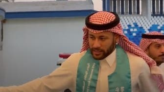 قومی دن کی تقریبات میں فٹ بال سٹار نیمار  نے بھی سعودی لباس پہن لیا
