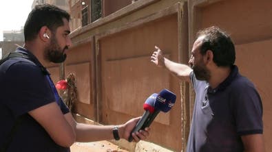 سكان درنة يحاولون التعايش مع أطلال المدينة المدمرة.. تنظيف المنازل وإزالة الركام