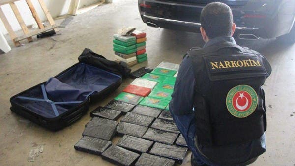 Türkiye.. 55 kg of drugs seized in a diplomatic car