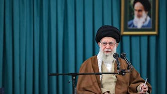 خامنه‌ای خواستار بستن «راه صدور نفت و ارزاق» به اسرائیل شد