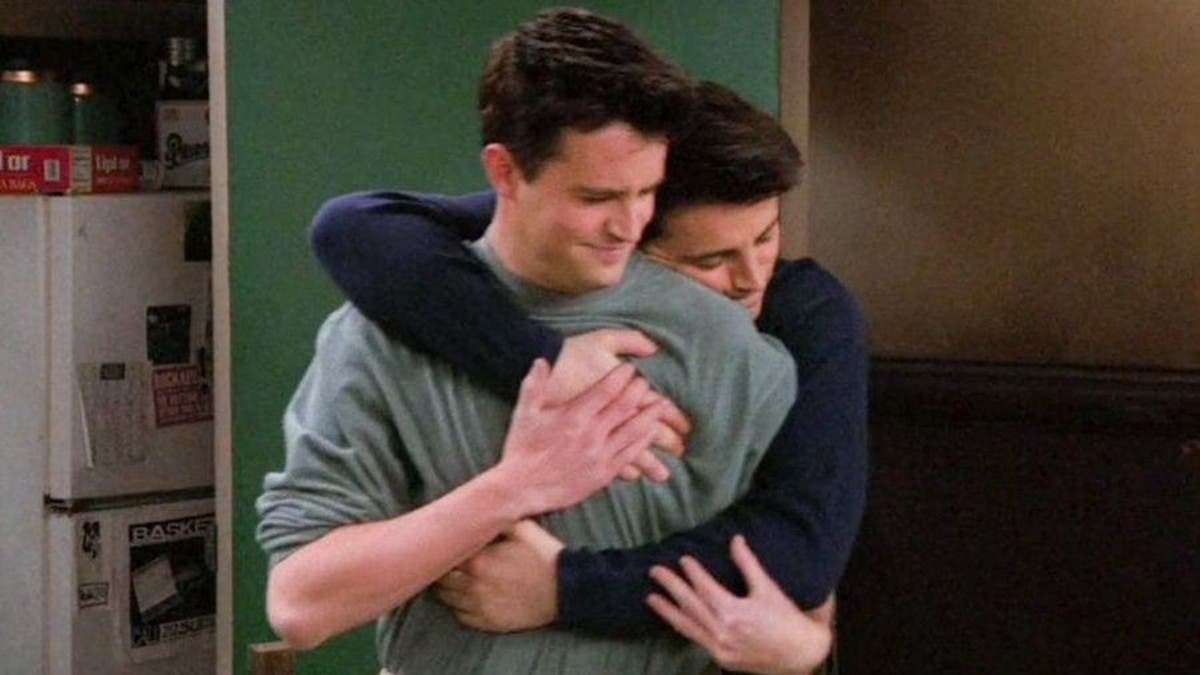 Joey Tribbiani Hugs Chandler Bing From Behind (Friends)