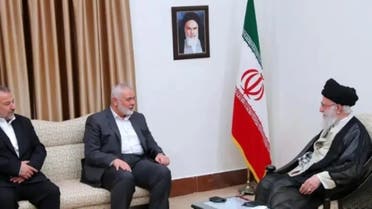 ایرانی سپریم لیڈر علی خامنہ  ای اور حماس سیاسی بیورو کے سربراہ اسماعیل ھنیہ