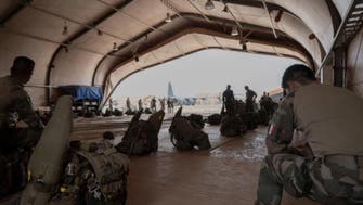 آخر جندي فرنسي يغادر النيجر.. واحتفالات في نيامي