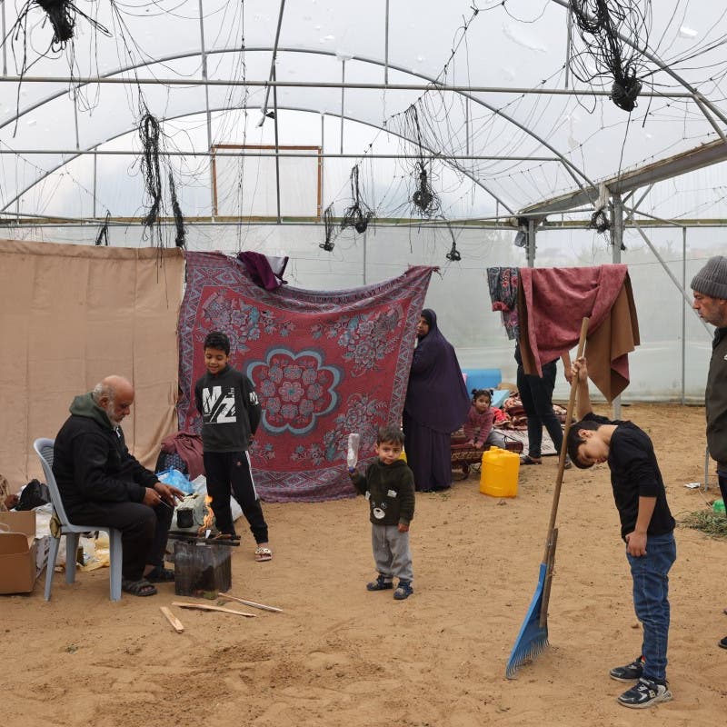 مسن فلسطيني من غزة: عائلات بأكملها تبحث عن رغيف خبز ولا تجده